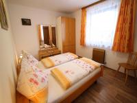 Łóżko lub łóżka w pokoju w obiekcie Apartment in Sankt Johann im Pongau near Ski Area