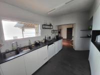 Kuchyň nebo kuchyňský kout v ubytování Villa Alco en Roses con vistas preciosas del mar AV-68
