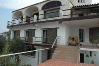 Balkón nebo terasa v ubytování Villa Alco en Roses con vistas preciosas del mar AV-68
