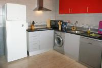 Kuchyňa alebo kuchynka v ubytovaní Precioso apartamento con vistas en Roses AV-41