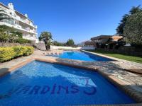 Bazén v ubytování Bonito apartamento con vistas al mar y piscina AV-47 nebo v jeho okolí