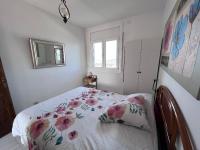 Postel nebo postele na pokoji v ubytování Bonito apartamento con vistas al mar y piscina AV-47