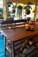 Đồ ăn tại/gần nhà gỗ