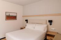 Postel nebo postele na pokoji v ubytování Sercotel Amistad Murcia
