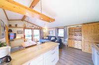Kuchyň nebo kuchyňský kout v ubytování Ferienhaus Strandkorb
