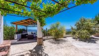 Vonkajšia záhrada v ubytovaní Villa Las Gayumbas Villanueva de la Concepcion by Ruralidays