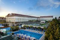Bazén v ubytování Sentido Trendy Verbena Beach Hotel nebo v jeho okolí