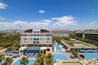 Bazén v ubytování Sentido Trendy Verbena Beach Hotel nebo v jeho okolí