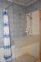 A bathroom at Haus Gerstbauer