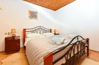 Posteľ alebo postele v izbe v ubytovaní Rooms Bale 2150