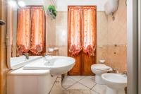 Kúpeľňa v ubytovaní Villa Lidia vicino al mare