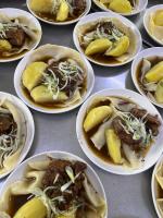 Comida en el hotel o alrededores