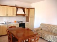 A kitchen or kitchenette at Baia Fiorita