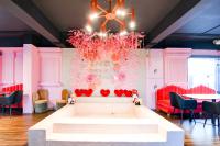 Khu vực ghế ngồi tại Hotel Brill View 500m From ITC Royal Kolkata