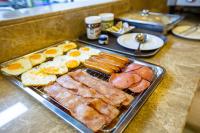 Jídlo v hotelu nebo okolí