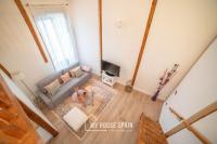 TV a/nebo společenská místnost v ubytování MyHouseSpain - Renovado y moderno apartamento a 5 minutos de Sol