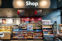ホテルの敷地内または近くにあるスーパーまたはその他のお店