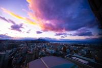 ホテルから撮影された、または一般的な山の景色