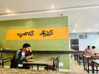 Khách lưu trú tại Harvey's Hotels - Gowlidoddy - Near US Consulate