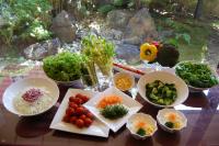 ホテルの敷地内または近くでの食事または食べ物