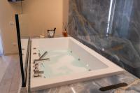 Ruins de charme B&B luxury Pompeiにあるバスルーム