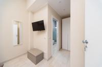 Ruins de charme B&B luxury Pompeiにあるテレビまたはエンターテインメントセンター