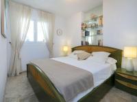 Posteľ alebo postele v izbe v ubytovaní Apartment Orellana-5 by Interhome