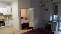 Kuchyňa alebo kuchynka v ubytovaní Velvet Apartament Kopińska