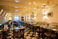 Een restaurant of ander eetgelegenheid bij Dikker & Thijs Hotel