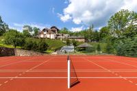 Tenis alebo squash v ubytovaní Rezydencja nad Wodospadem Spa&Wellness koło Szklarskiej Poręby alebo jeho okolí