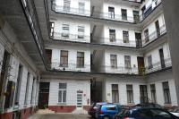 The building in which Az apartmant is located