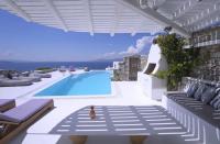 Basen w obiekcie Paradisiacal Villa with Pool and Sea View in Mykonos lub w pobliżu