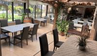 Reštaurácia alebo iné gastronomické zariadenie v ubytovaní Orto Di Roma