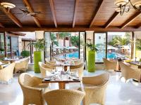 Bazén v ubytovaní Grecotel Casa Adele alebo v jeho blízkosti