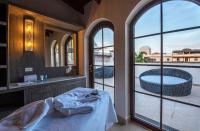 Hotel La Compania, In The Unbound Collection By Hyattにあるベッド