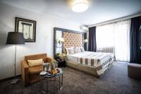 Postel nebo postele na pokoji v ubytování Grand Hotel Bansko - Fitness & SPA