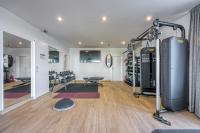 Posilňovňa alebo fitness centrum v ubytovaní Carmen Residence Apartments