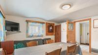 TV a/nebo společenská místnost v ubytování Holiday House Mária