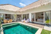Villa Kayuの敷地内または近くにあるプール