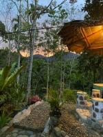 Vườn quanh Gate to Nature - guesthouse and jungle trek