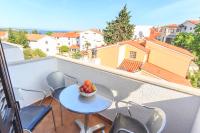 Balkon lub taras w obiekcie Alison Apartments