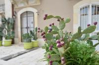 A garden outside La Piazzetta