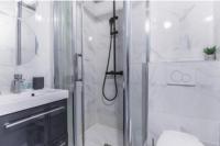 Łazienka w obiekcie Home Suite Home Grands Boulevards 41