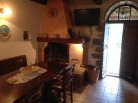 A television and/or entertainment centre at Podere Poggio Benedetto