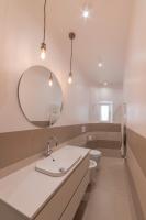 A bathroom at Vintage Ottaviano Apartment