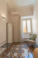 A seating area at Vintage Ottaviano Apartment