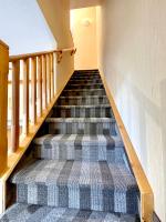 MountainView -PrivateChalet Sleep7- 5min to DT Vacation Homeの見取り図または間取り図