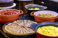 Φαγητό σε αυτό το ξενοδοχείο ή κάπου εκεί κοντά