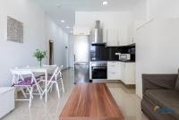 Kuchyň nebo kuchyňský kout v ubytování Lenas Modern Apartment
