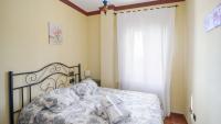 Postel nebo postele na pokoji v ubytování Las Palomas II Nerja by Ruralidays